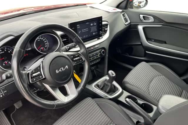 Kia XCeed (2022) thumbnail 17