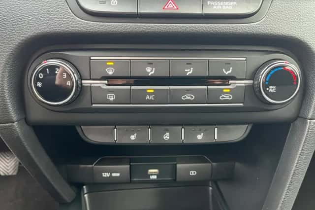 Kia XCeed (2022) thumbnail 26