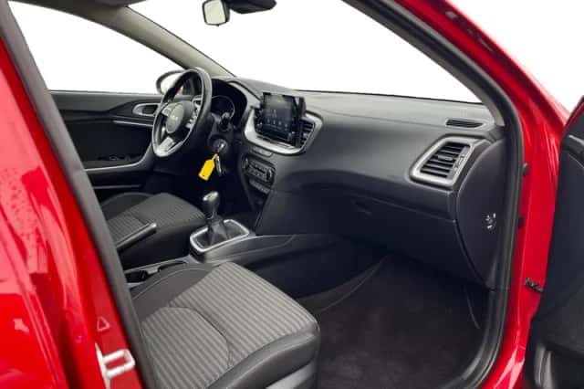 Kia XCeed (2022) thumbnail 9
