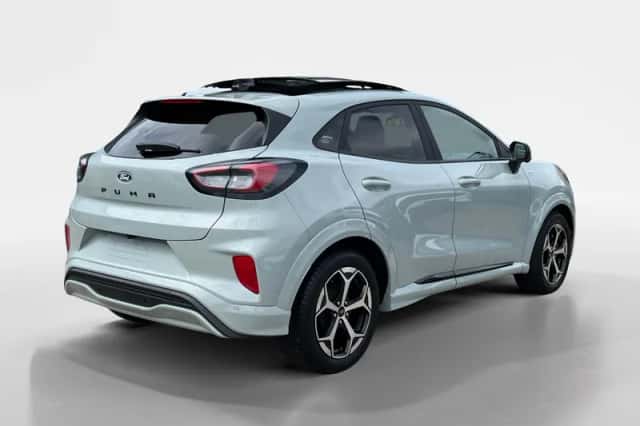 Ford Puma (2025) thumbnail 2
