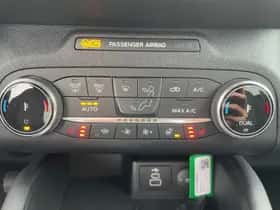 Ford Kuga (2023) thumbnail 24