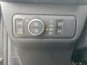 Ford Kuga (2023) thumbnail 25