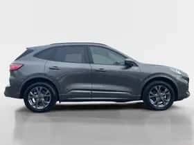 Ford Kuga (2023) thumbnail 4