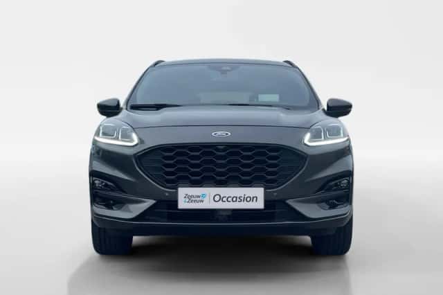 Ford Kuga (2023) thumbnail 7