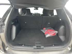 Ford Kuga (2023) thumbnail 9