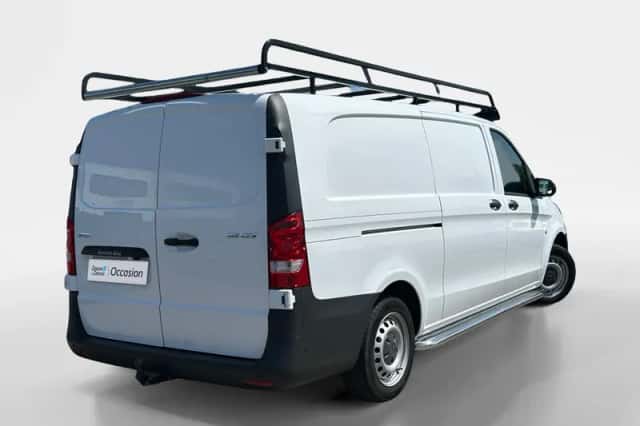 Mercedes-Benz Vito (2021) thumbnail 2