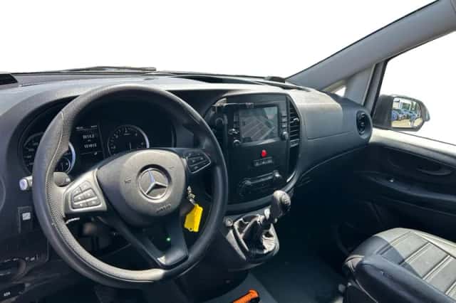 Mercedes-Benz Vito (2021) thumbnail 18