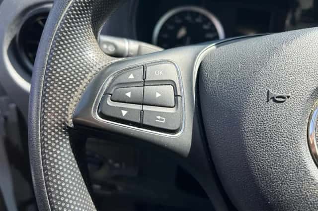 Mercedes-Benz Vito (2021) thumbnail 20