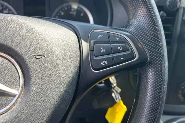Mercedes-Benz Vito (2021) thumbnail 21