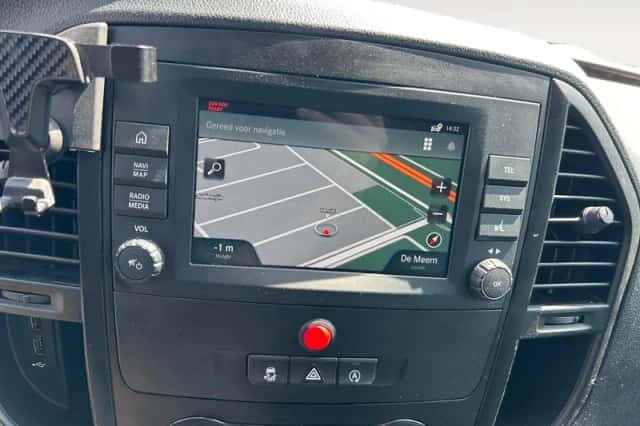 Mercedes-Benz Vito (2021) thumbnail 24