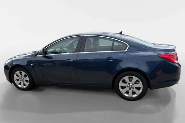Opel Insignia (2011) thumbnail 26