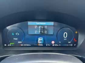 Ford Kuga (2025) thumbnail 17