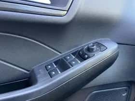 Ford Kuga (2026) thumbnail 28