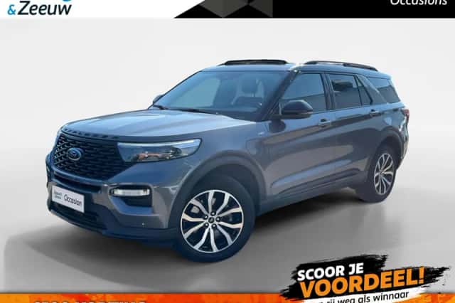 Ford Explorer (2021) thumbnail 1