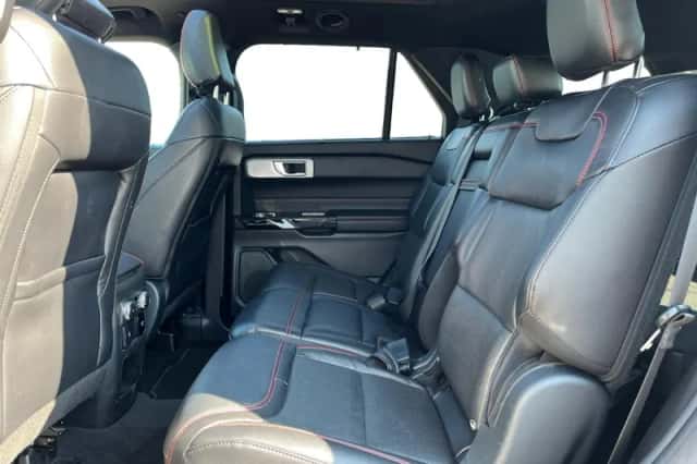 Ford Explorer (2021) thumbnail 11