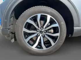 Ford Explorer (2021) thumbnail 16