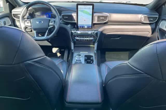 Ford Explorer (2021) thumbnail 23