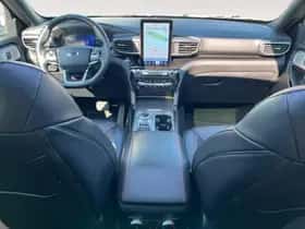 Ford Explorer (2021) thumbnail 23