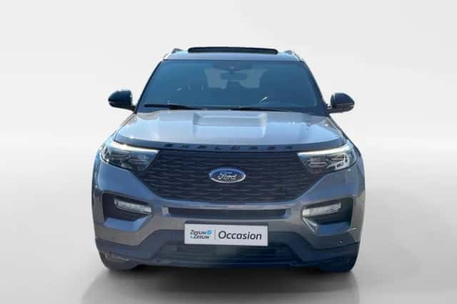 Ford Explorer (2021) thumbnail 4