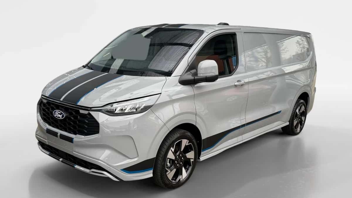 Ford Transit Custom (2025) — foto 1