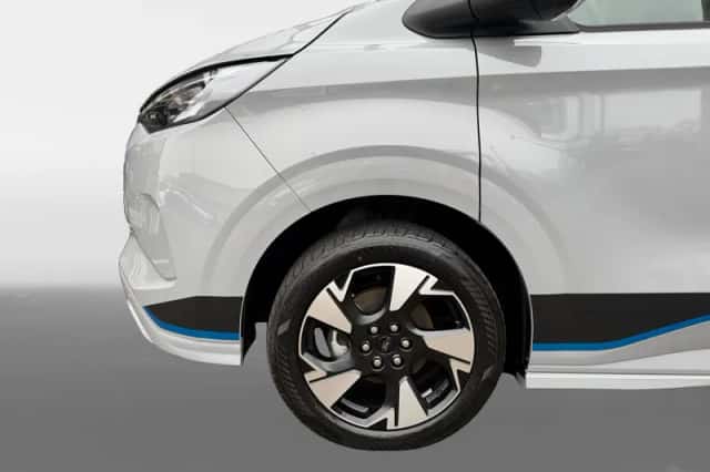 Ford Transit Custom (2026) thumbnail 6