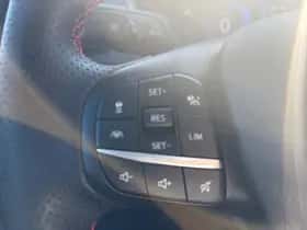 Ford Kuga (2022) thumbnail 12