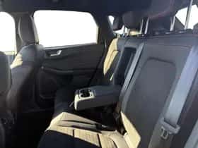 Ford Kuga (2022) thumbnail 17