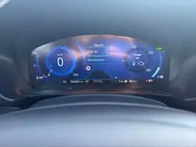 Ford Kuga (2022) thumbnail 22