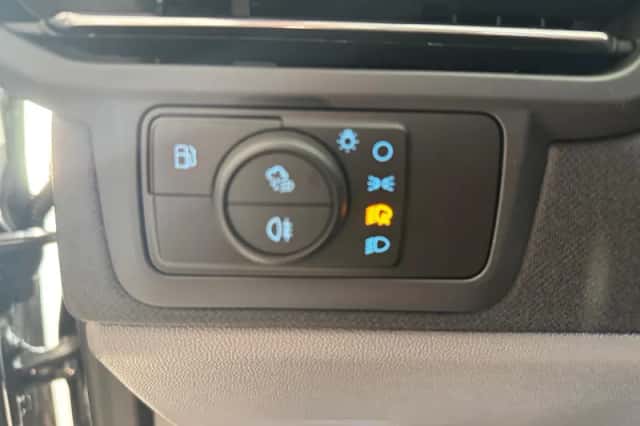 Ford Tourneo Custom (2025) thumbnail 11