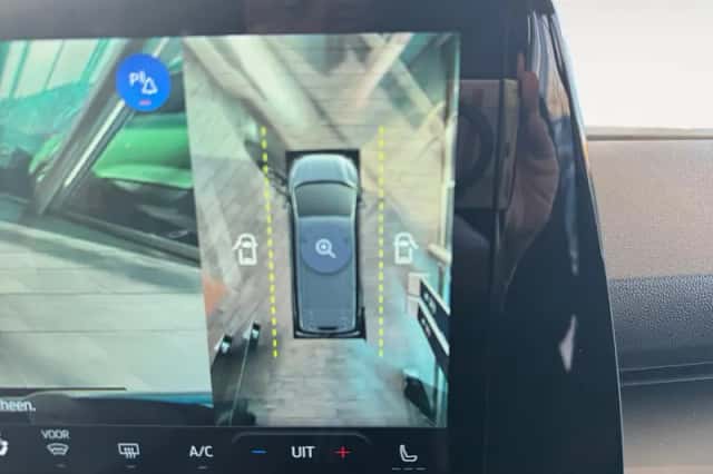 Ford Tourneo Custom (2025) thumbnail 12