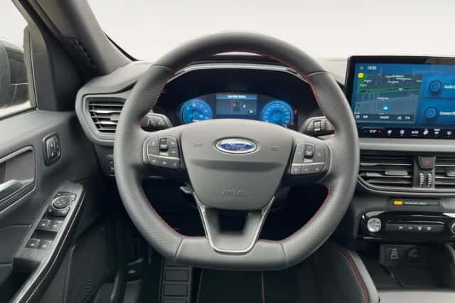 Ford Kuga (2025) thumbnail 18