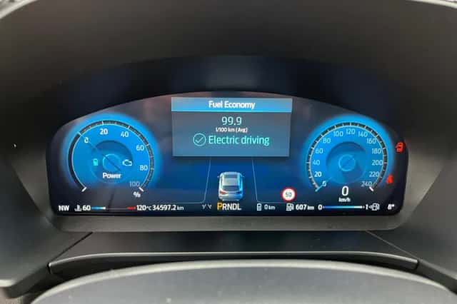 Ford Kuga (2025) thumbnail 21