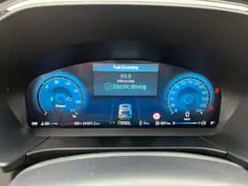 Ford Kuga (2025) thumbnail 21