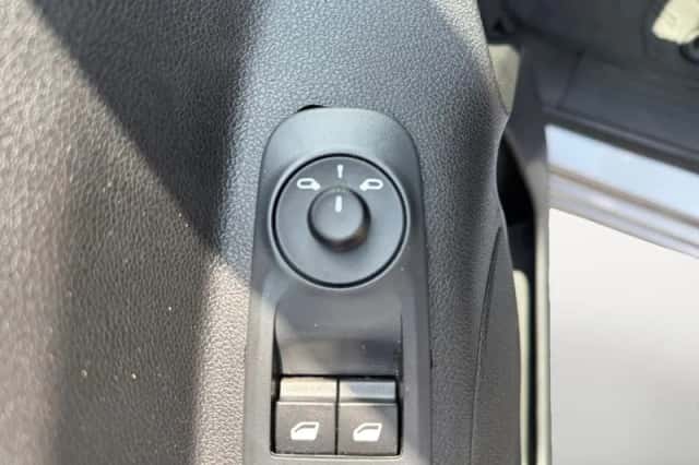 Peugeot Partner (2020) thumbnail 20