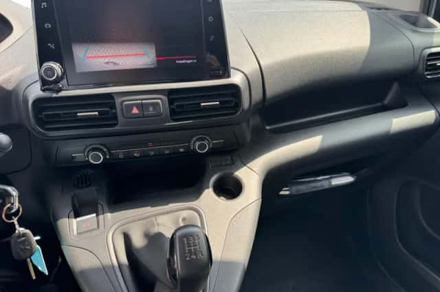 Peugeot Partner (2020) thumbnail 26