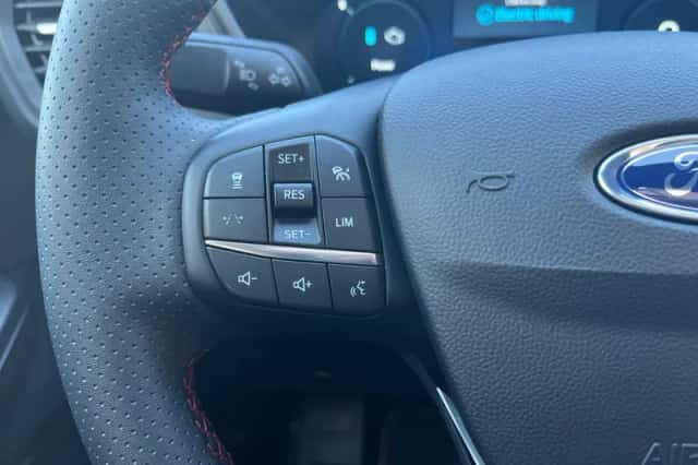 Ford Kuga (2025) thumbnail 20