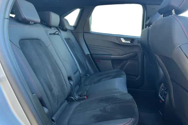 Ford Kuga (2025) thumbnail 25