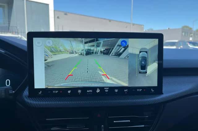 Ford Kuga (2025) thumbnail 32