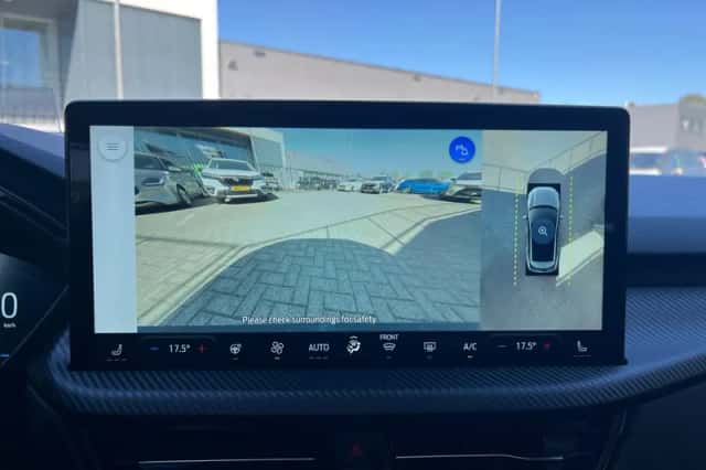 Ford Kuga (2025) thumbnail 33