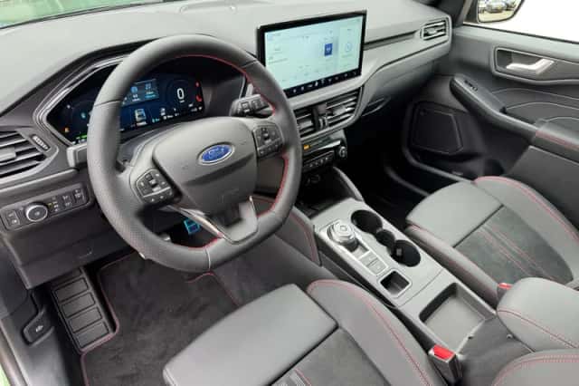 Ford Kuga (2026) thumbnail 16