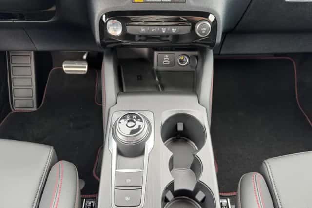 Ford Kuga (2026) thumbnail 26