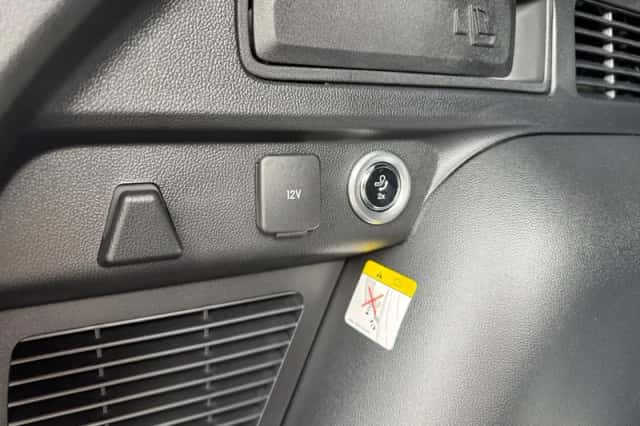 Ford Kuga (2026) thumbnail 31