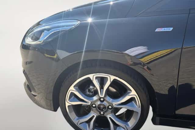 Ford Fiesta (2018) thumbnail 15