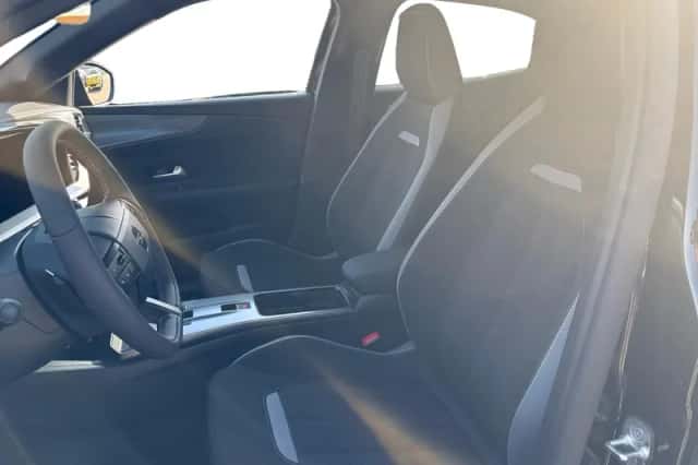 Opel Mokka (2025) thumbnail 26