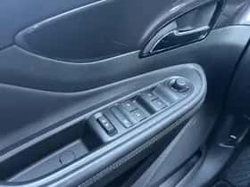 Opel Mokka (2018) thumbnail 25
