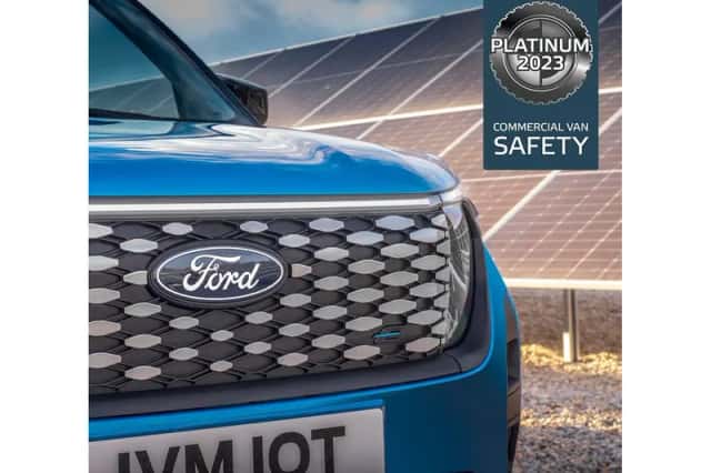 Ford E-Transit Courier (2026) thumbnail 5