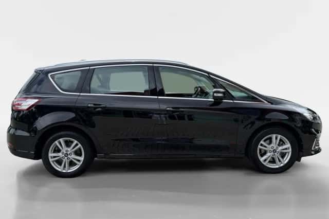 Ford S-Max (2022) thumbnail 3