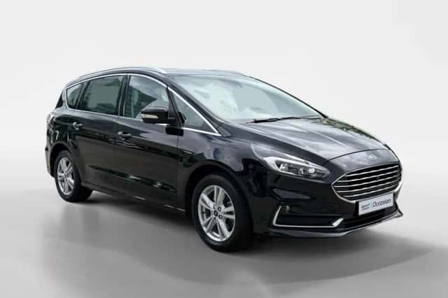 Ford S-Max (2022) thumbnail 4