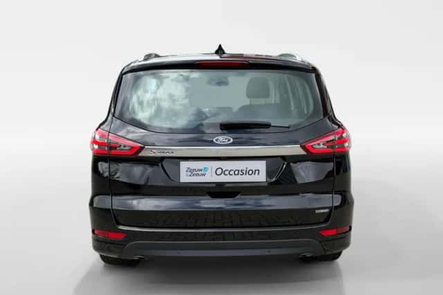 Ford S-Max (2022) thumbnail 6