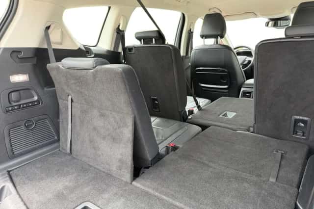 Ford S-Max (2022) thumbnail 9